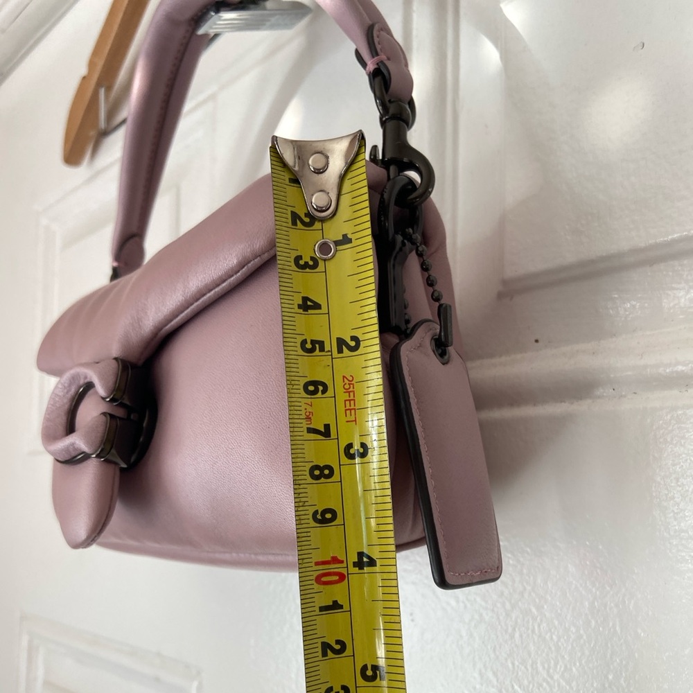 Coach Pillow Tabby Shoulder Bag 18 in color lilac - Picture 4 of 13